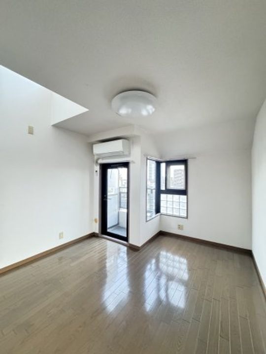 グランシャリオ六甲の居間