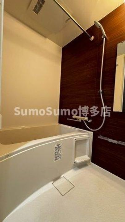 LIBTH姪浜の風呂