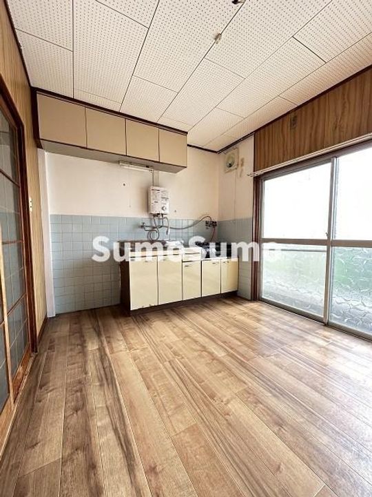 兵庫県尼崎市南武庫之荘8丁目(アパート)の賃貸物件の居間