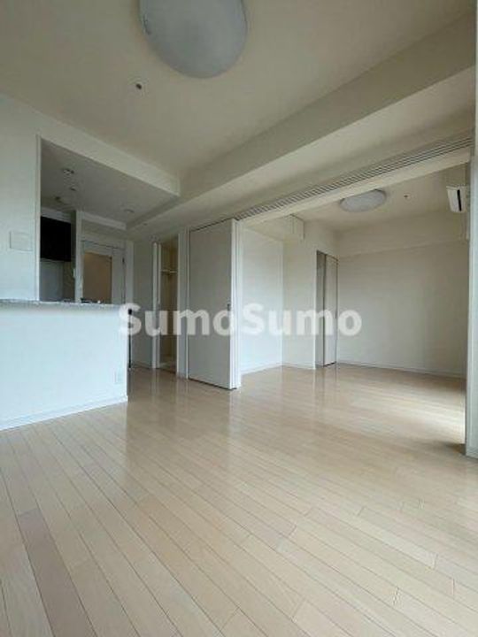 エステムプラザ福岡県庁前ネオシスの居間