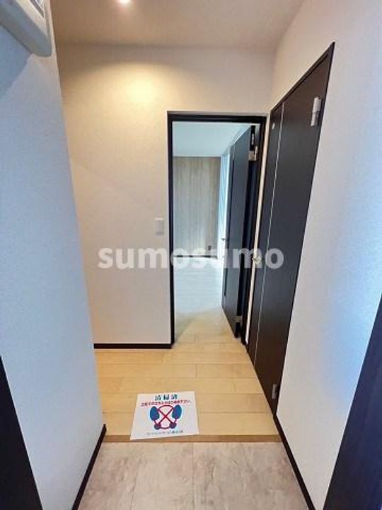 フジパレス園田Ⅱ番館の玄関