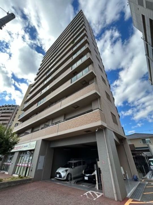 ペルル西明石の外観