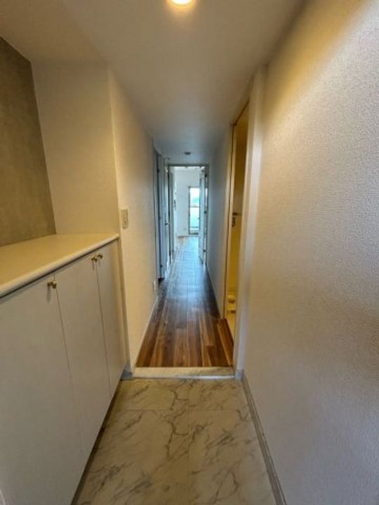 ペルル西明石の玄関