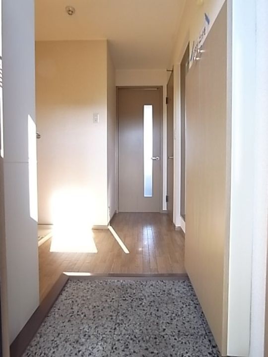 兵庫県神戸市東灘区本庄町1丁目(アパート)の賃貸物件の玄関