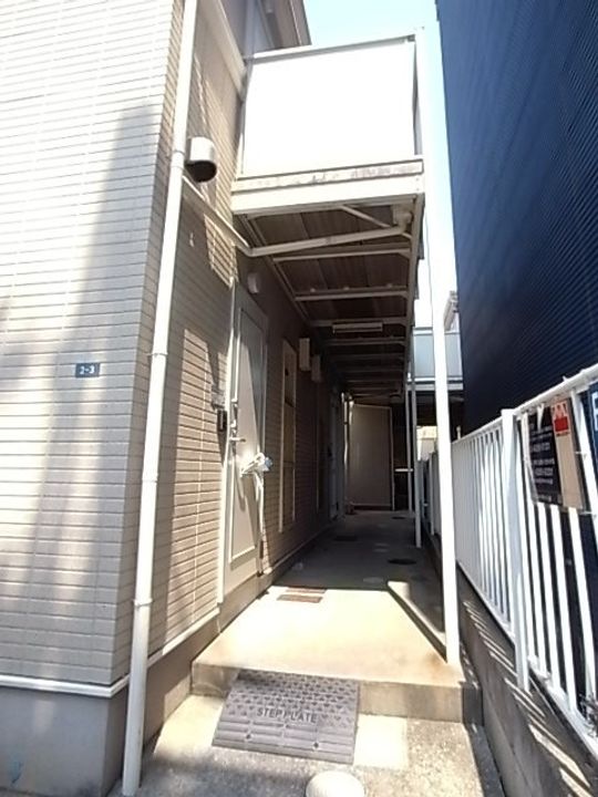 シャルマントミタの外観