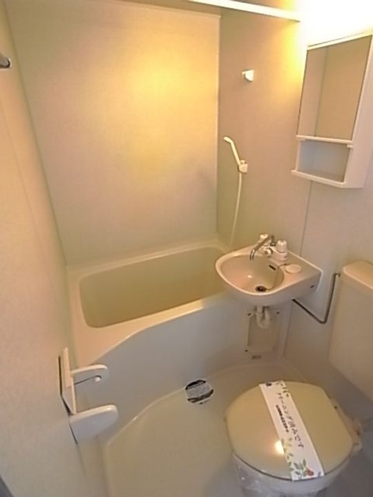 シャルマントミタの風呂