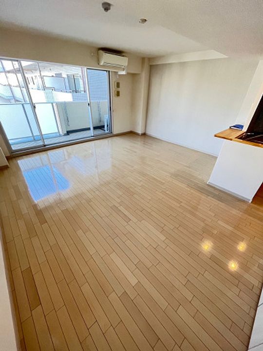 兵庫県西宮市田代町(マンション)の賃貸物件の居間