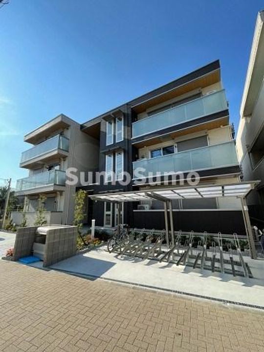 兵庫県西宮市里中町2丁目(アパート)の賃貸物件の外観