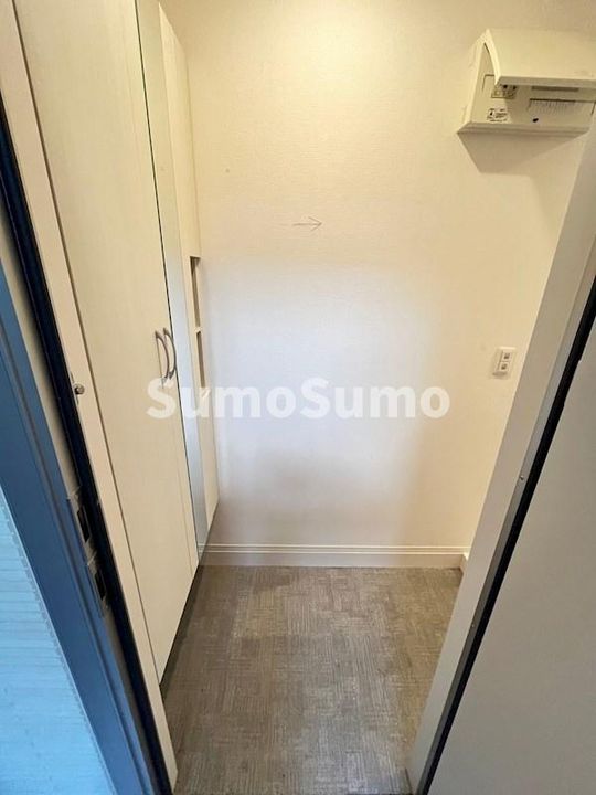 兵庫県西宮市里中町2丁目(アパート)の賃貸物件の玄関