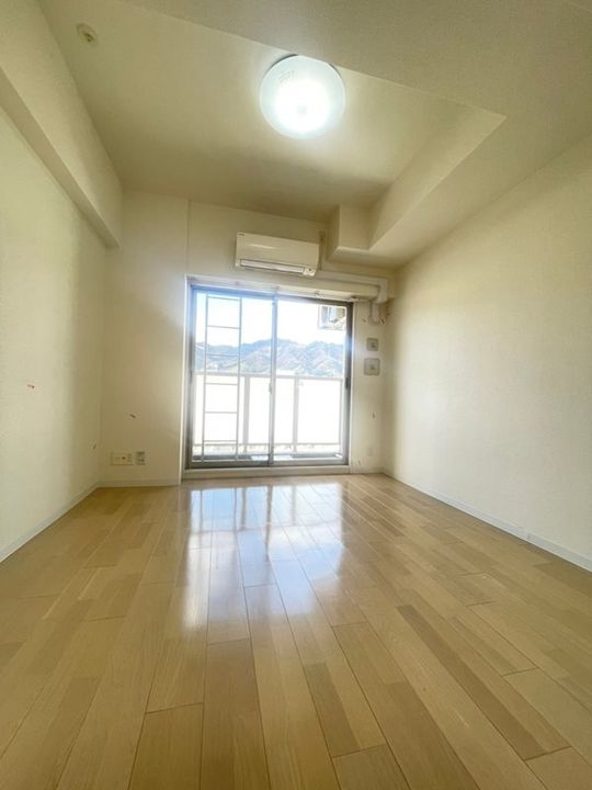 兵庫県神戸市中央区日暮通3丁目(マンション)の賃貸物件の寝室