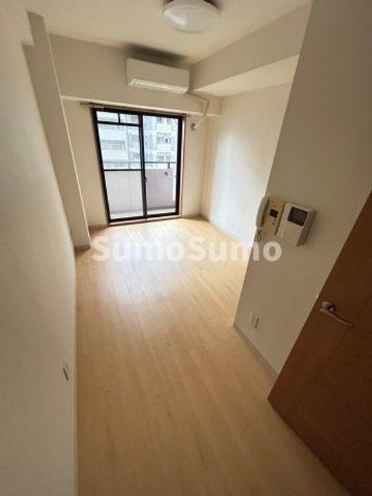 S-FORT神戸三宮北の居間