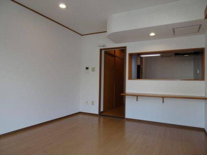 ドルミ祐天寺の居間