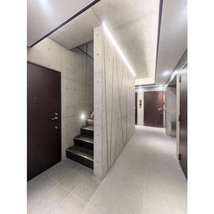 ASTILE用賀Ⅱの玄関