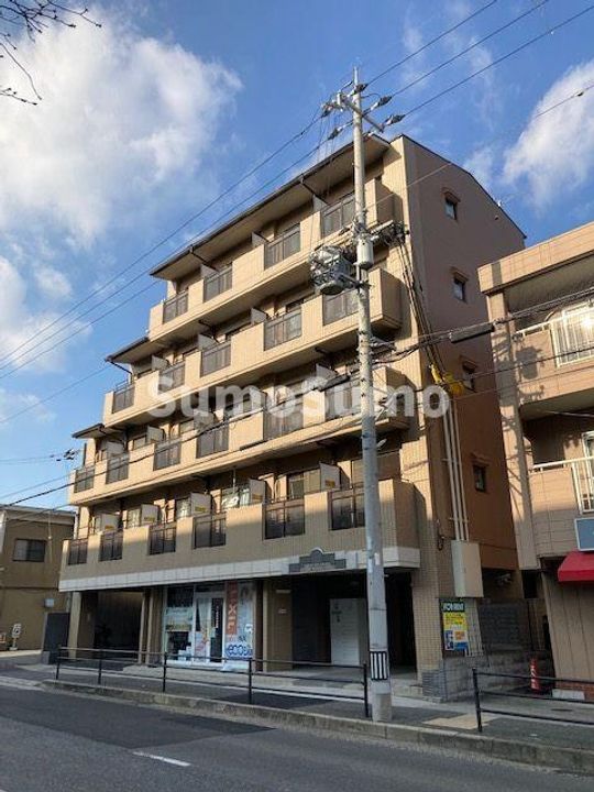 カーサ王塚台の外観