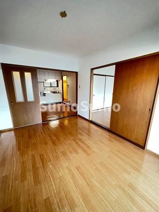 アルファの寝室