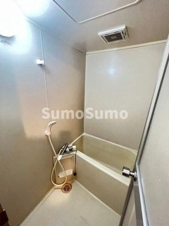 アルファの風呂