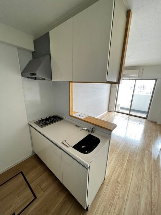 大阪府大阪市浪速区稲荷2丁目(マンション)の賃貸物件のキッチン