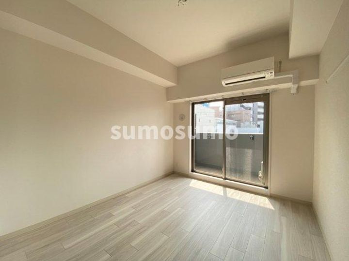 大阪府大阪市浪速区塩草2丁目(マンション)の賃貸物件の居間