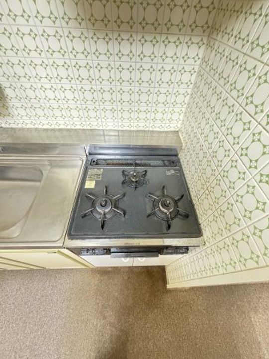 兵庫県神戸市灘区鶴甲5丁目(マンション)の賃貸物件のキッチン