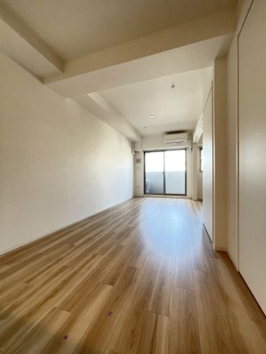 兵庫県神戸市中央区中町通4丁目(マンション)の賃貸物件の居間