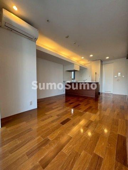 大阪府大阪市中央区平野町3丁目(マンション)の賃貸物件の居間