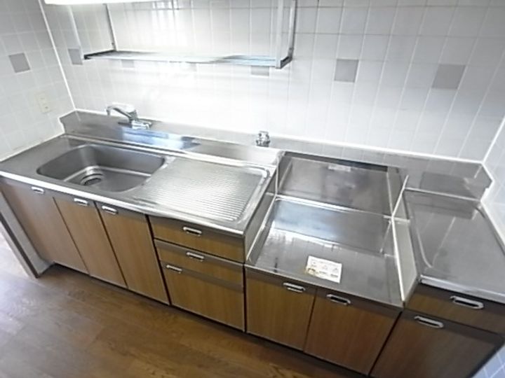 兵庫県西宮市上甲子園4丁目(アパート)の賃貸物件のキッチン