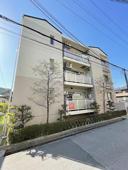 兵庫県西宮市上甲子園4丁目(アパート)の賃貸物件の外観