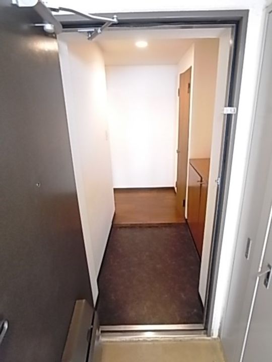 兵庫県西宮市上甲子園4丁目(アパート)の賃貸物件の玄関