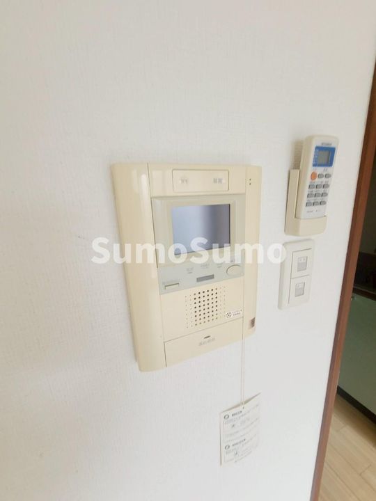 ベルエアー江上の居間