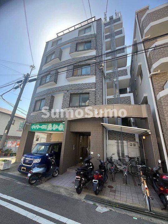 アベニュー夢野の外観