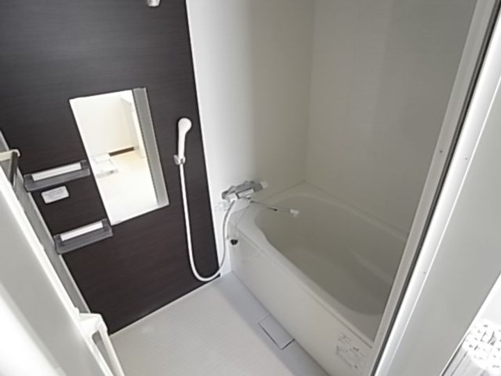 兵庫県西宮市里中町3丁目(アパート)の賃貸物件の風呂