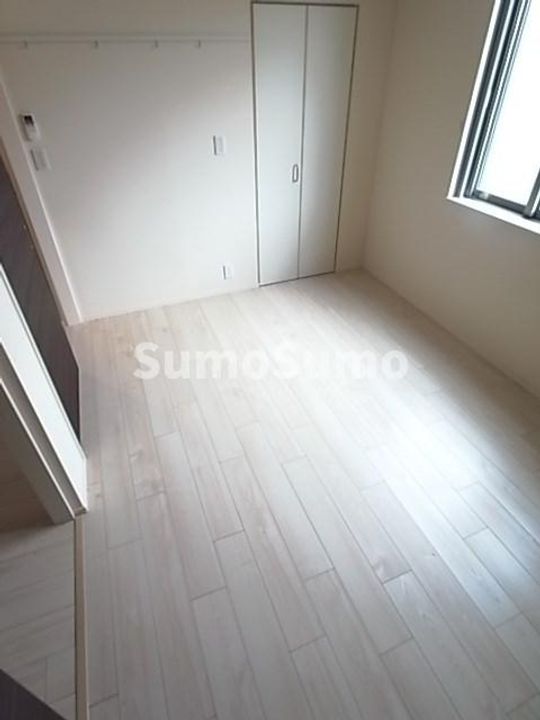 兵庫県西宮市甲子園五番町(アパート)の賃貸物件の居間