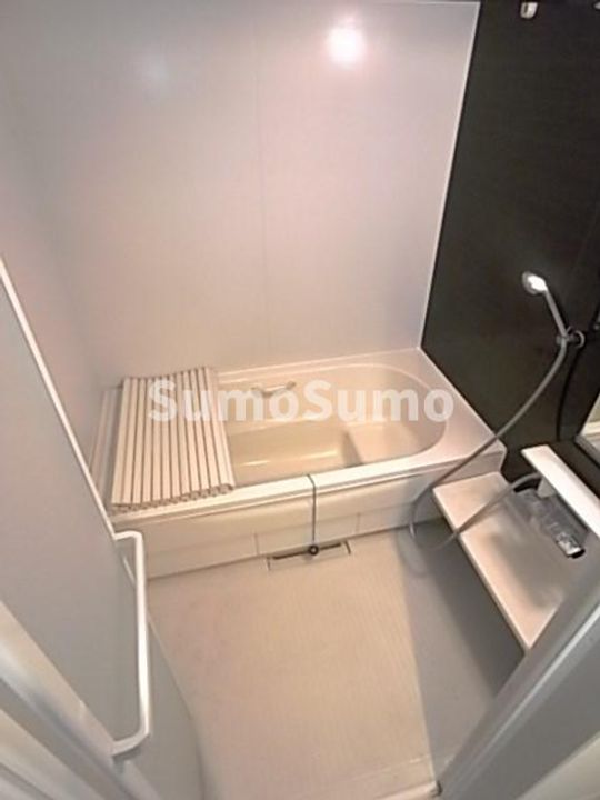 兵庫県西宮市甲子園五番町(アパート)の賃貸物件の風呂