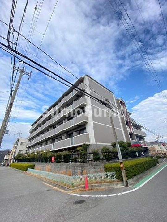 エル・セレーノ武庫川の外観