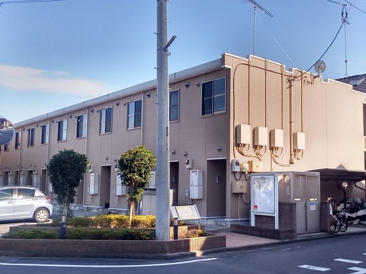 埼玉県行田市向町の賃貸アパートの外観
