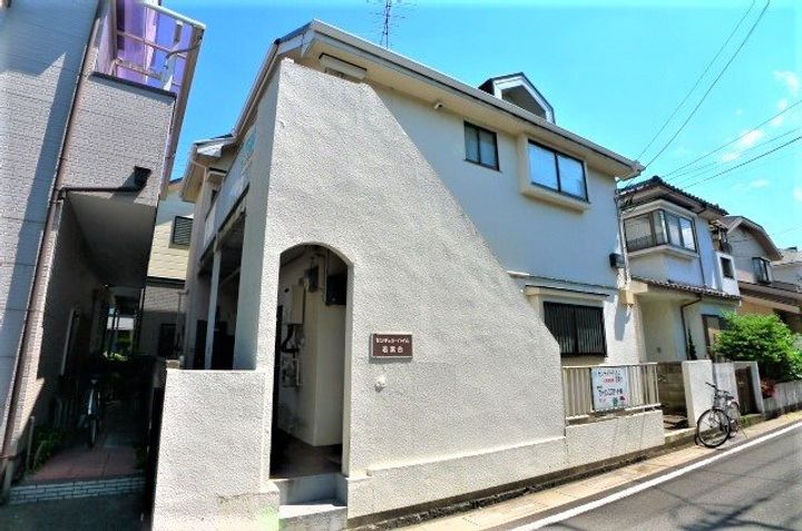 センチュリーハイム若葉台103の外観