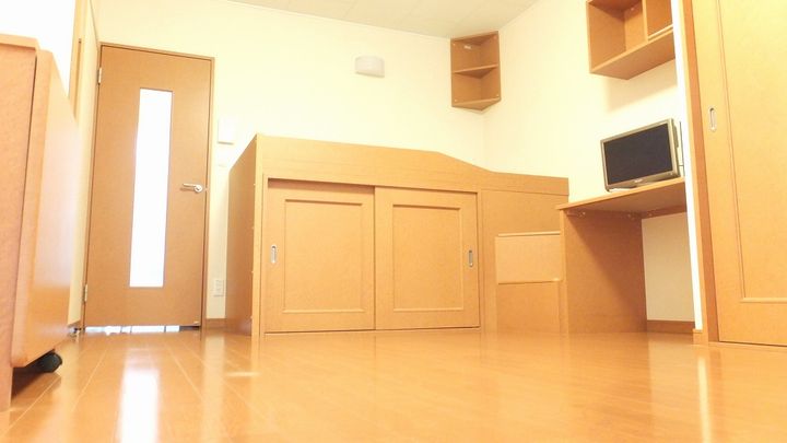 レオパレスセレッソセカンドの居間