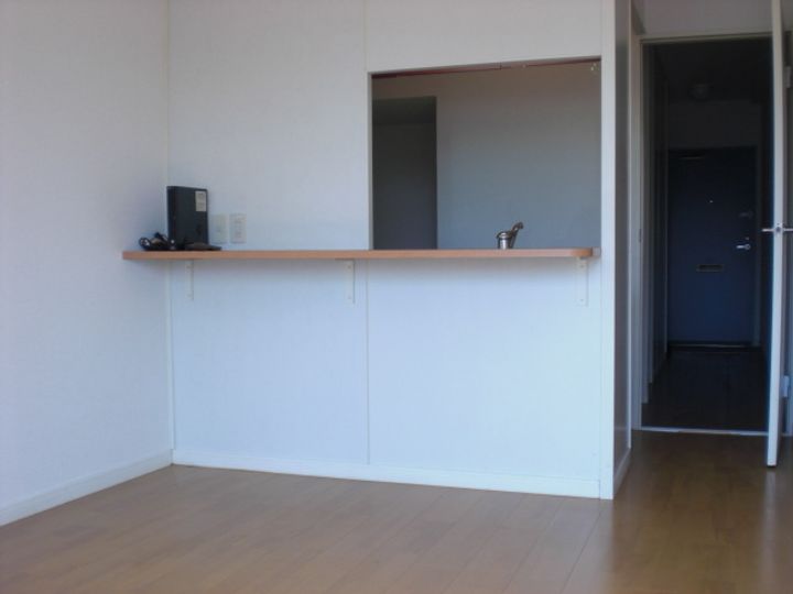 レオパレスソレイユ109の居間