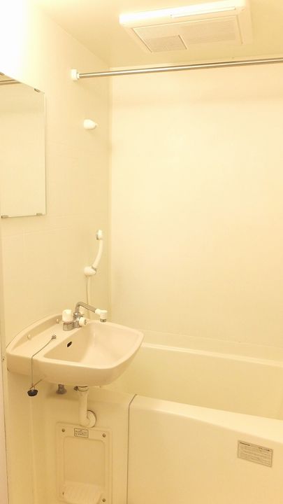 レオパレスハナブサ Naraの風呂