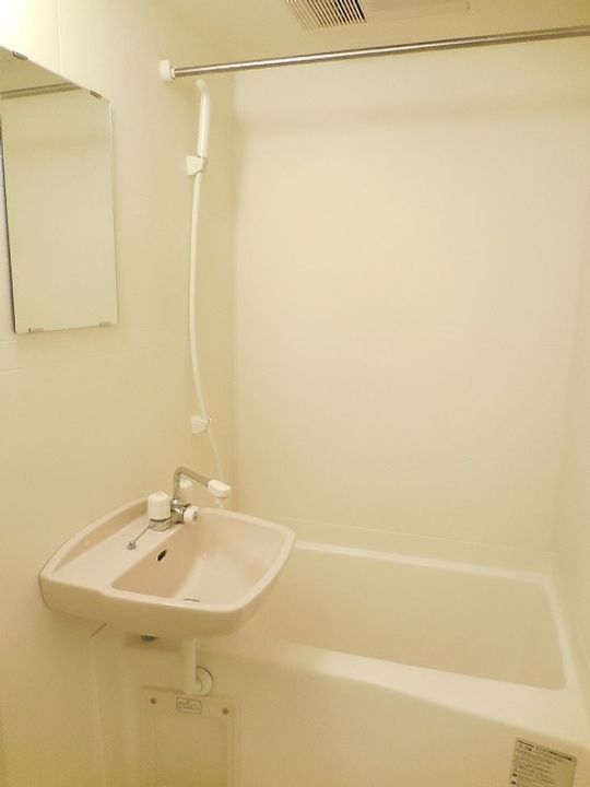 レオパレス楓の風呂