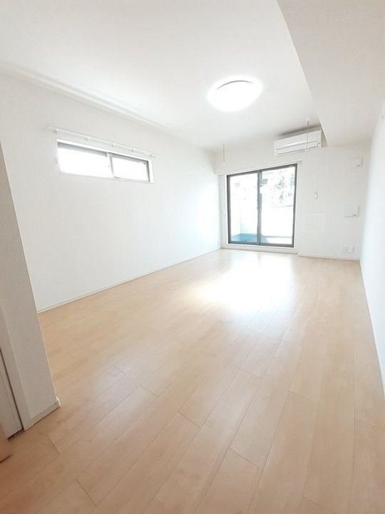 ティ・シュティル 都町の居間