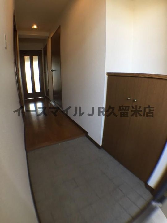 グリーンビル旗崎の玄関