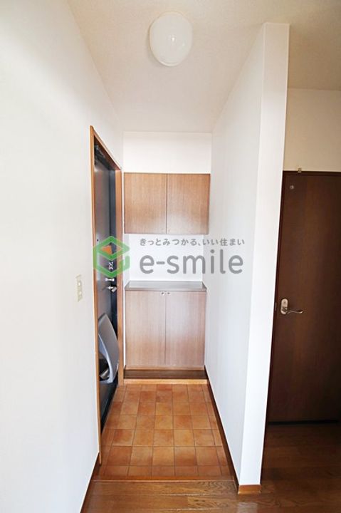 クレール山口の玄関