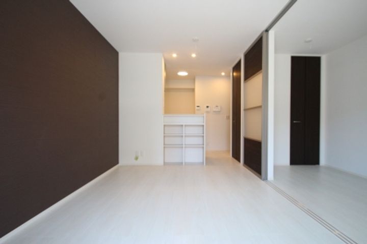 D-room麦野 参番館の居間