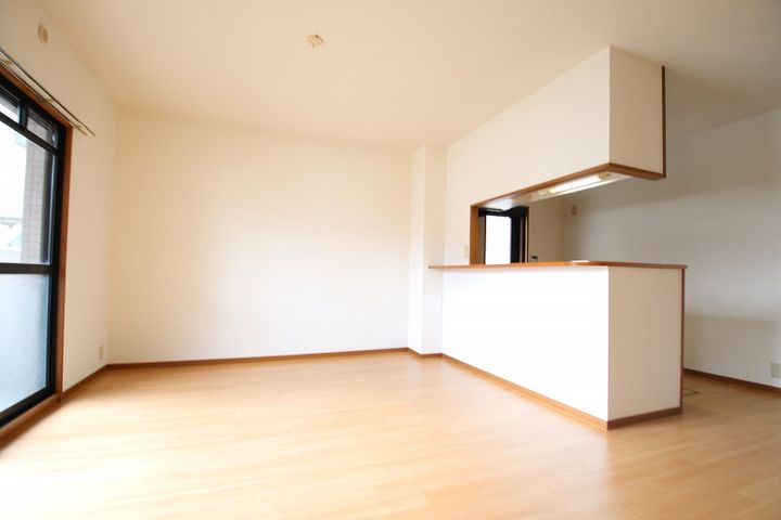 ルミエール合川の居間