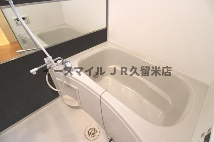 クレシア21103号室の風呂