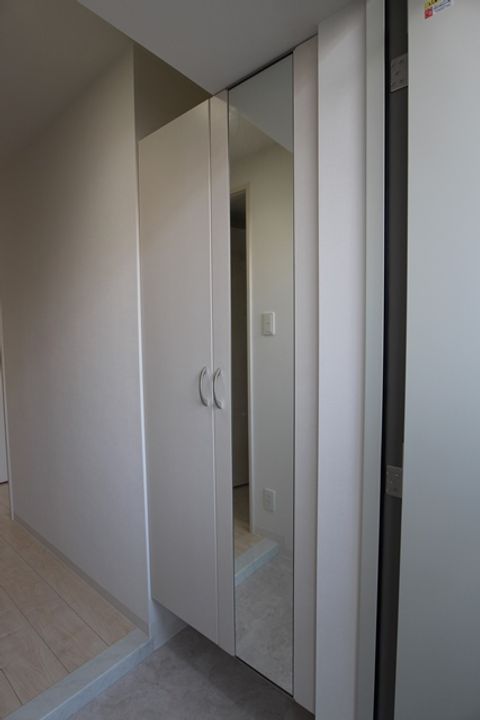 福岡県久留米市松ケ枝町(マンション)の賃貸物件の玄関