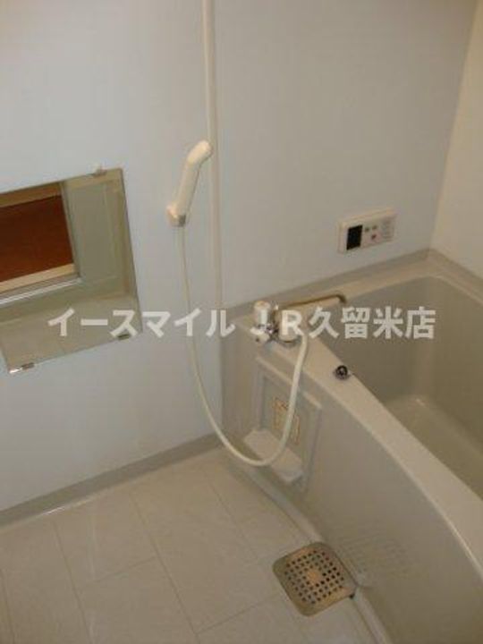 ミカハウスⅡ205号の風呂