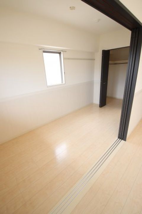 M.Rレジデンス博多の寝室