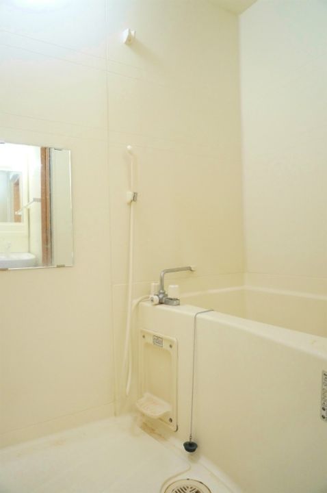 リード桜坂の風呂